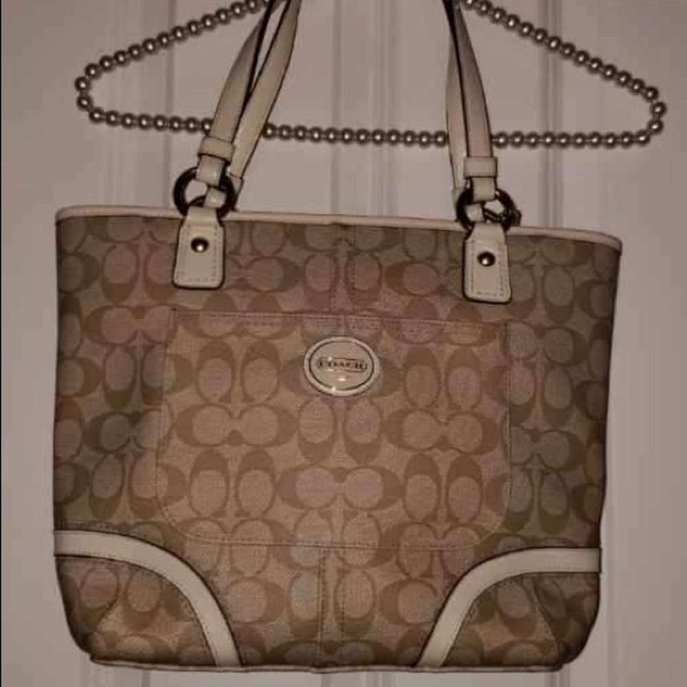 Coach Peyton Signature Purse